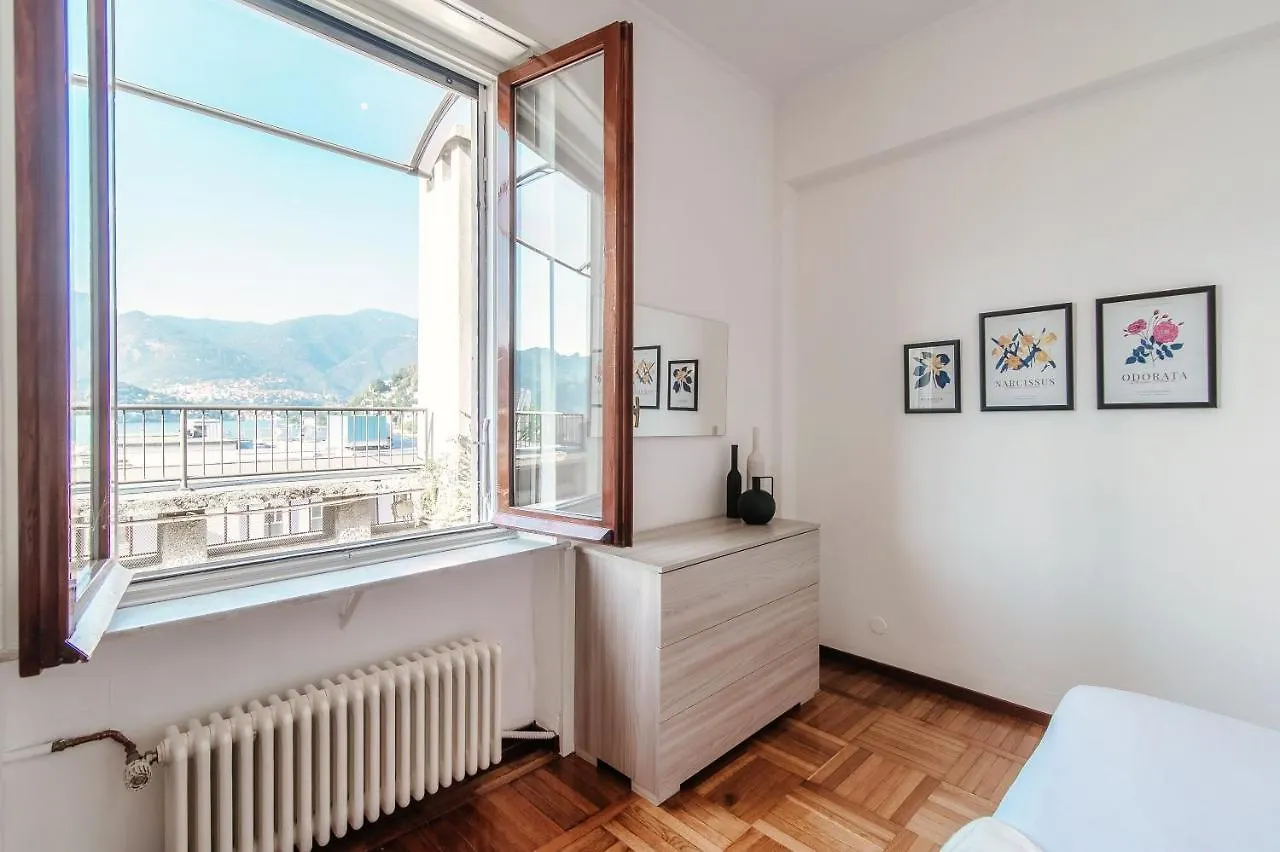 Terrazza Rooftop - By Myhomeincomo Apartamento Como